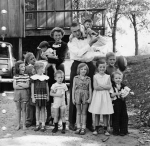 image twins1953.jpg 